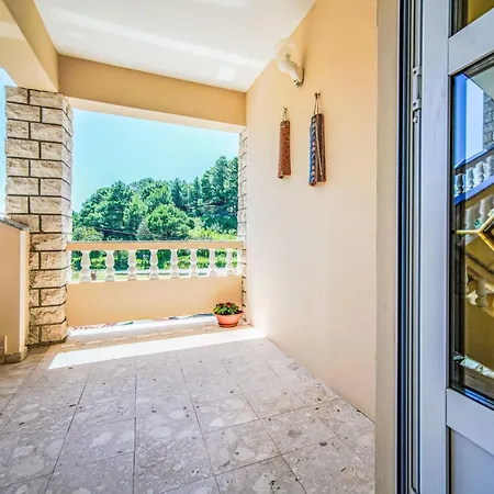 Apartman Olga-2 By Interhome