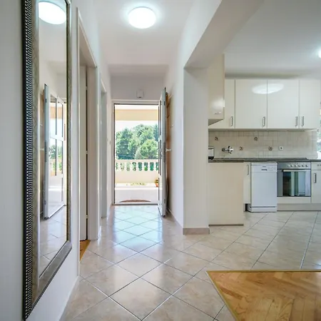 Olga-2 By Interhome * Banjol