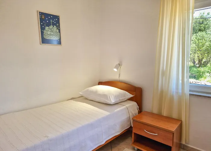 Olga-2 By Interhome Appartement Banjol