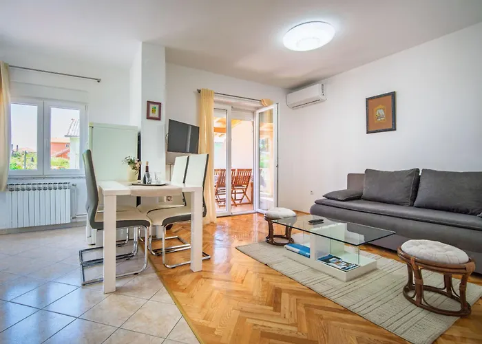 Olga-2 By Interhome Appartement